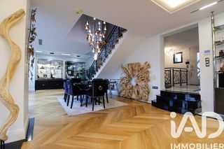  Villa � vendre 9 pi�ces 403 m�