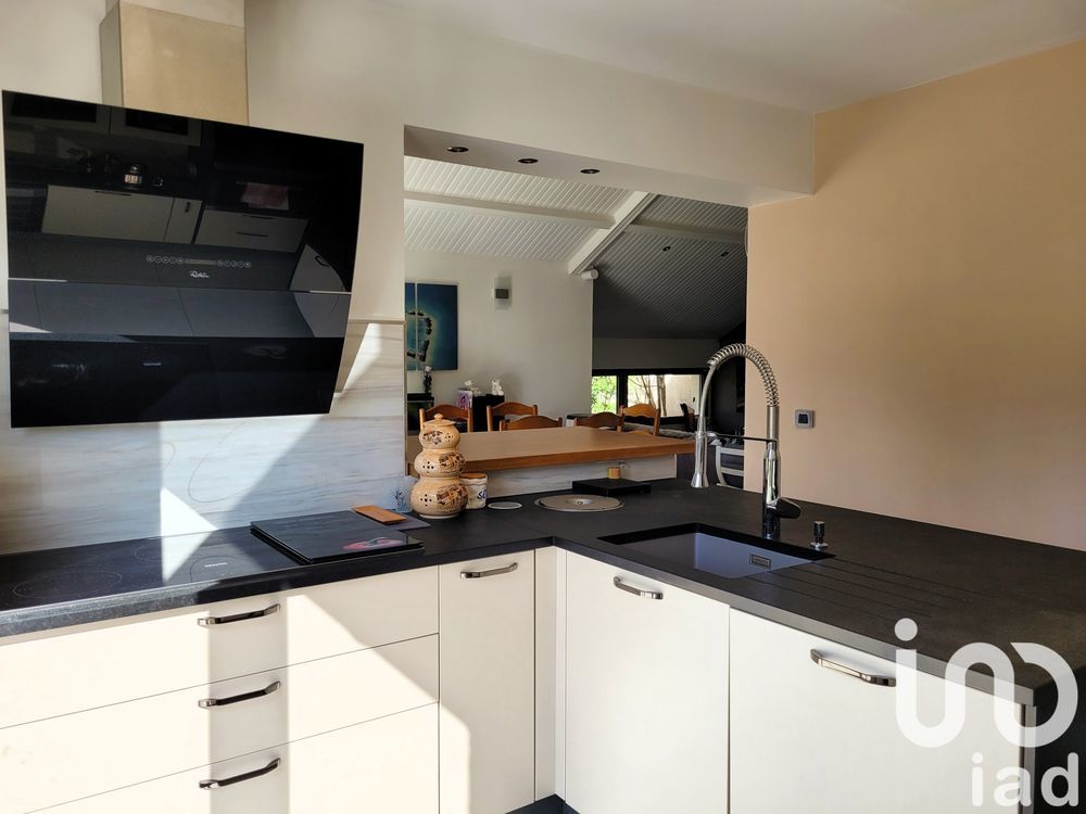 � vendre  Villa Longvilliers (78730)