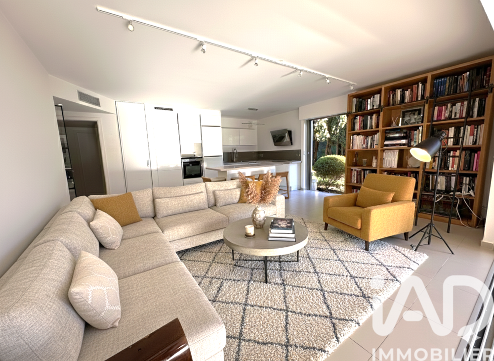 � vendre  Appartement Saint-Rapha�l (83700)