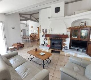  Maison � vendre 6 pi�ces 150 m�