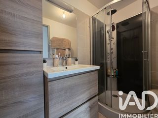  Immeuble � vendre 339 m�