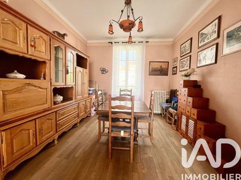   Vente Maison traditionnelle 8 pi�ces Maison - 8 pi�ce(s) - 99 m�