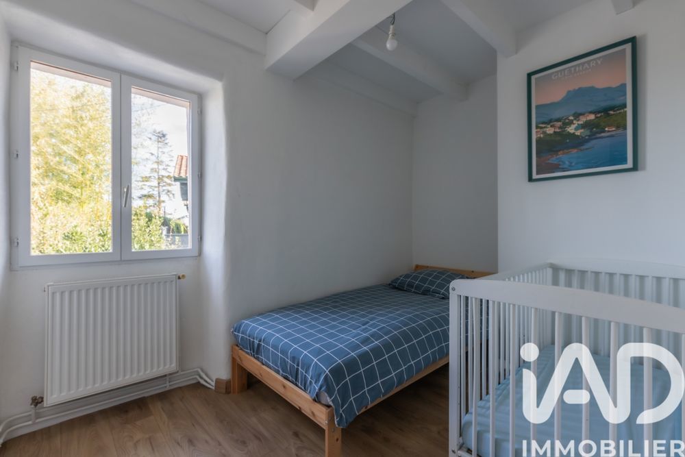 � vendre  Maison Gu�thary (64210)