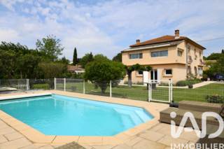  Maison � vendre 9 pi�ces 220 m�