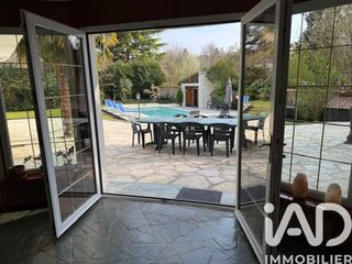  Maison � vendre 10 pi�ces 318 m�