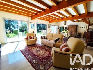  Villa � vendre 6 pi�ces 220 m�