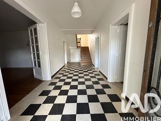  Maison � louer 7 pi�ces 220 m�