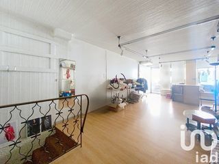  Immeuble � vendre 260 m�