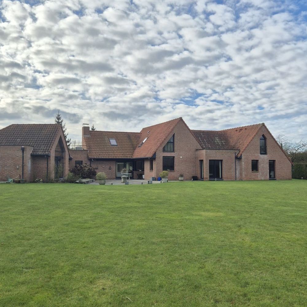 � vendre  Villa Mouchin (59310)