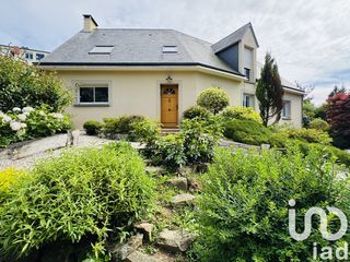  Maison � vendre 7 pi�ces 210 m�