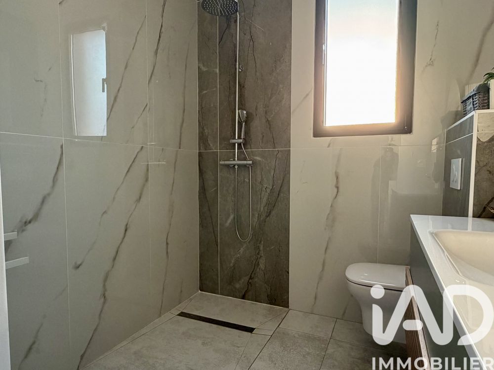 � vendre  Maison Mont�limar (26200)