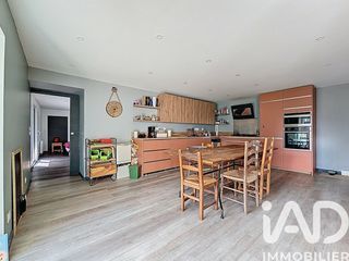  Maison � vendre 8 pi�ces 243 m�