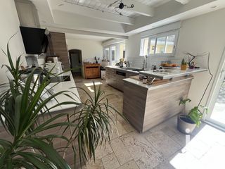  Maison � vendre 8 pi�ces 245 m�