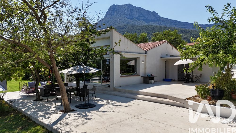 � vendre  Villa La Farl�de (83210)