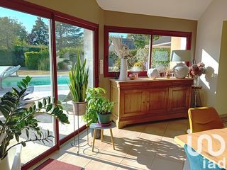  Maison � vendre 9 pi�ces 205 m�