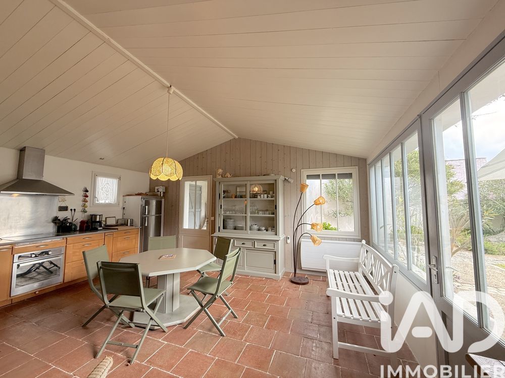 � vendre  Maison Loix (17111)