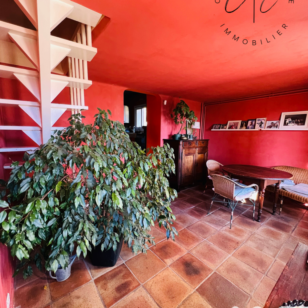 � vendre  Maison Le Revest-les-Eaux (83200)