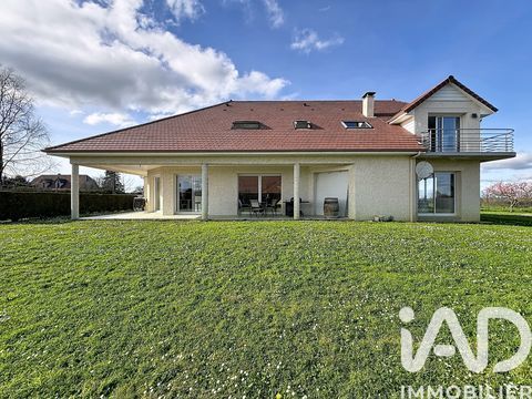   Vente Maison/villa 8 pi�ces Maison - 8 pi�ce(s) - 253 m�