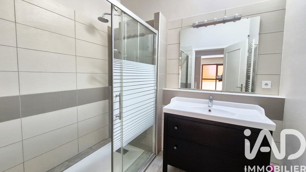 � vendre  Villa Ch�teau-Gaillard (01500)