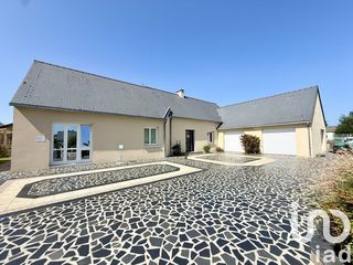  Maison � vendre 8 pi�ces 210 m�