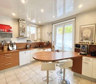  Maison � vendre 7 pi�ces 142 m�