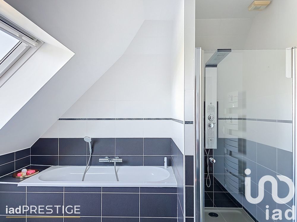 � vendre  Maison Saint-Jacques-sur-Darn�tal (76160)