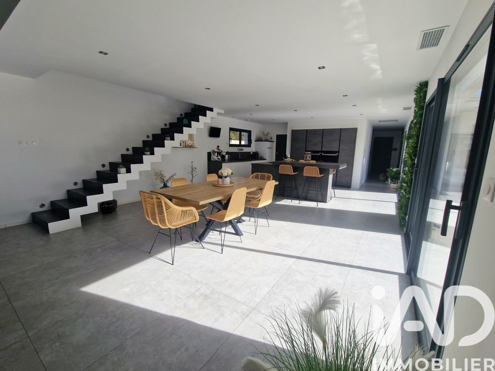 � vendre  Villa Saint-Geni�s-de-Comolas (30150)