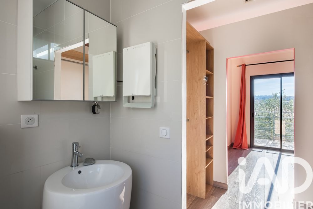 � vendre  Villa La Colle-sur-Loup (06480)