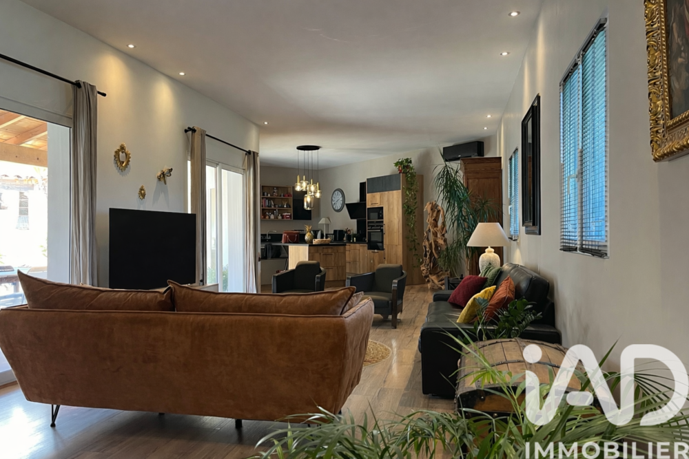 � vendre  Villa Collias (30210)
