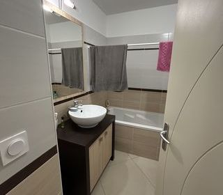  Appartement � vendre 4 pi�ces 73 m�