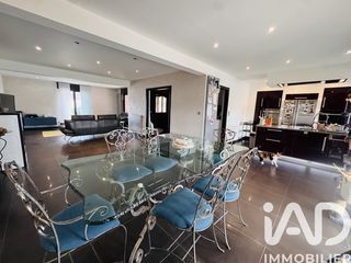  Maison � vendre 8 pi�ces 195 m�