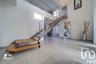  Maison � vendre 5 pi�ces 271 m�