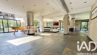  Villa � vendre 8 pi�ces 400 m�