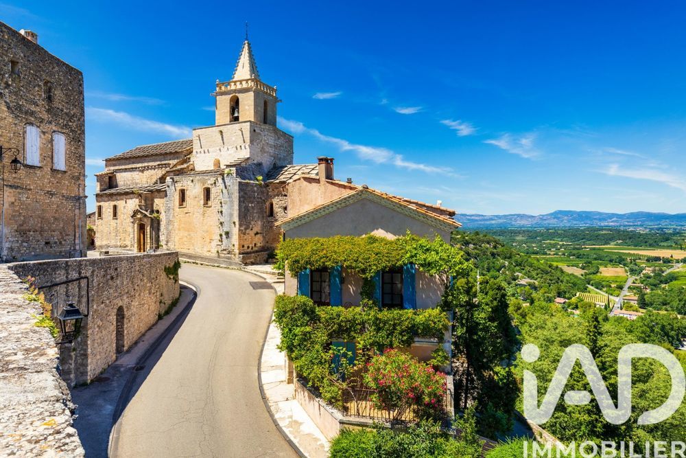� vendre  Maison Venasque (84210)