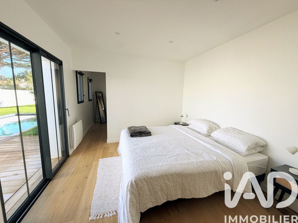 � vendre  Maison Sainte-Marie-de-R� (17740)