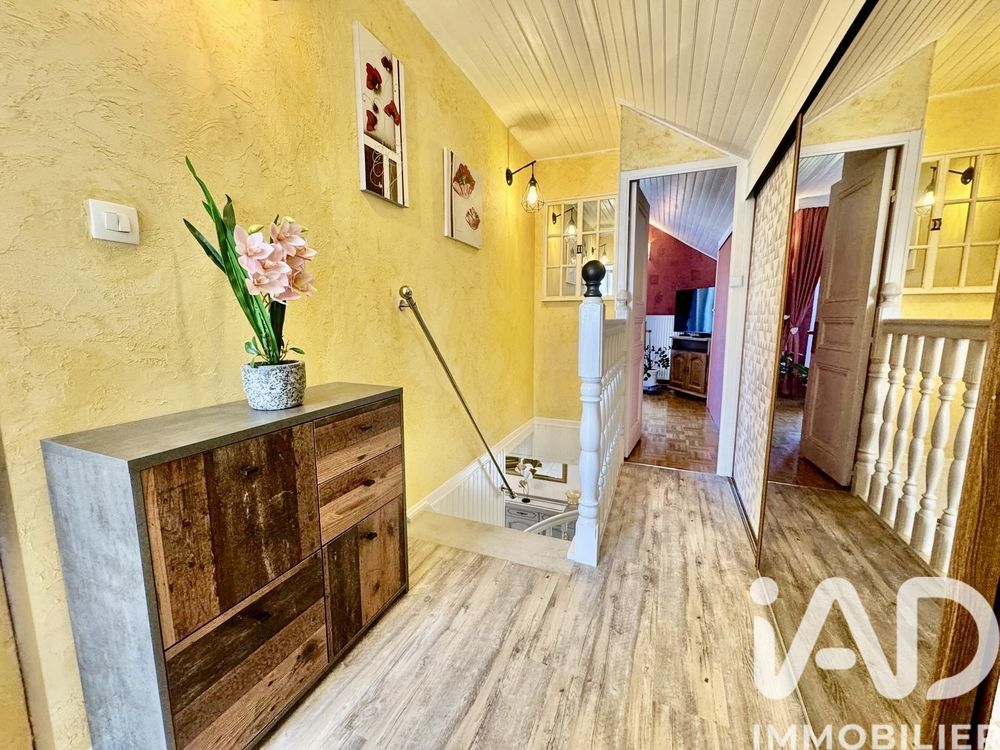 � vendre  Maison Saint-Julien-en-Genevois (74160)