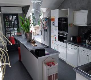  Appartement � vendre 4 pi�ces 130 m�