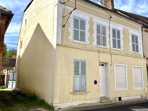  Vente Maison de village 8 pi�ces Maison - 8 pi�ce(s) - 193 m�