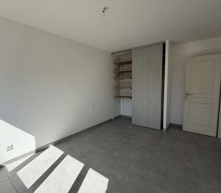  Appartement � louer 3 pi�ces 91 m�