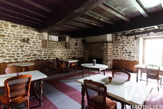  Immeuble � vendre 910 m�