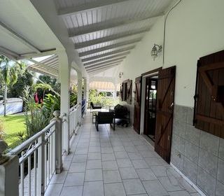  Maison � vendre 9 pi�ces 196 m�