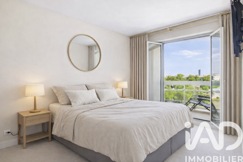 � vendre  Appartement Courbevoie (92400)