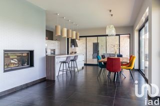  Maison � vendre 5 pi�ces 233 m�