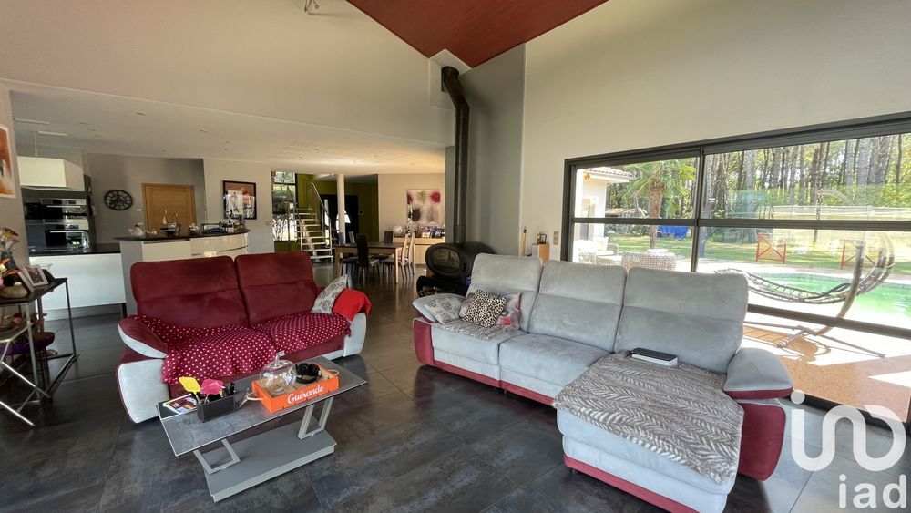 � vendre  Villa Parentis-en-Born (40160)