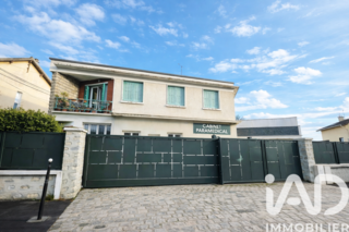  Maison � vendre 8 pi�ces 250 m�