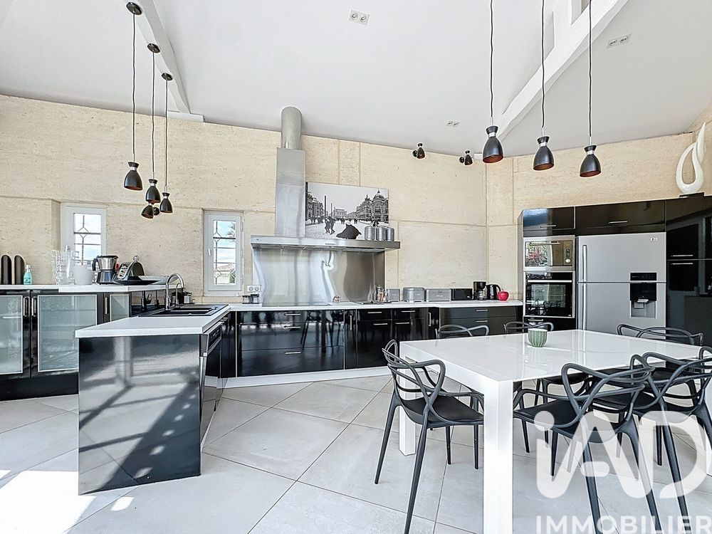 � vendre  Maison Caux (34720)