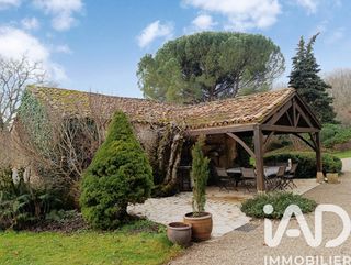  Maison � vendre 10 pi�ces 393 m�