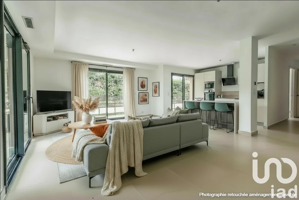 � vendre  Appartement Agay (83530)