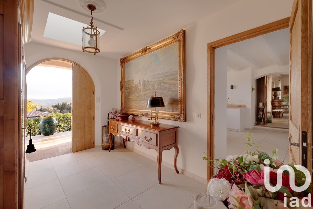 � vendre  Maison Tourrettes (83440)