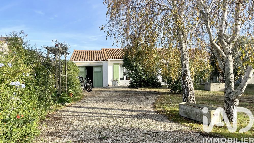 � vendre  Maison Loix (17111)